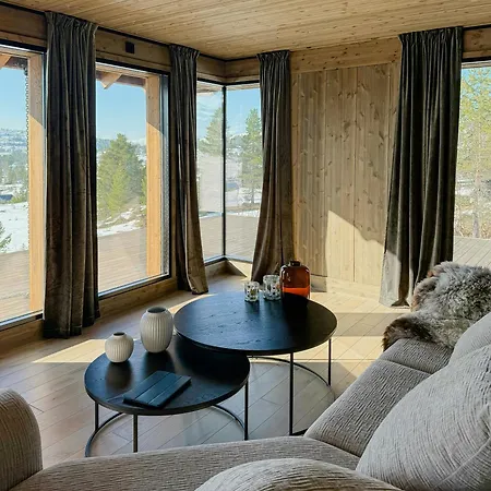 Σπίτι διακοπών Modern With Panoramic Views In Stryn